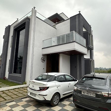 Sara Villa Lonavala Exterior foto